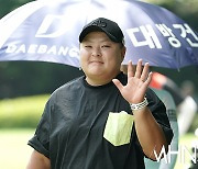 [Ms포토] 이나경 '우승 찾아 떠나요'