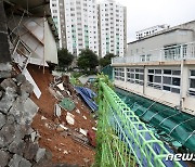 전국 할퀸 태풍 '카눈'에 학교 34곳 시설피해