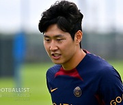 PSG 이강인의 데뷔전은 선발? 벤치?…리그앙 공식 홈페이지는 선발 제외 예상