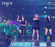 마마무 완전체를 소환한 '잼버리 콘서트', 상암벌 "별이 빛나는 밤에"