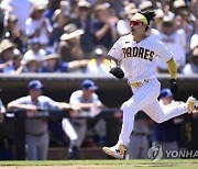 김하성, MLB 전체 1번타자 최고 출루율(0.434)..."성공 비결은 타석에서의 참을성"