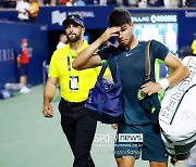 [ATP] '윔블던 우승' 알카라스, 내셔널뱅크 오픈 8강 탈락…메드베데프도 8강서 고배