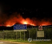 캐나다 올해 산불 역대 최악 피해 2배…아직 시즌 남아