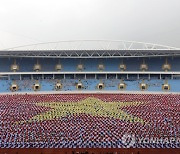 VIETNAM YOGA GUINNESS RECORD