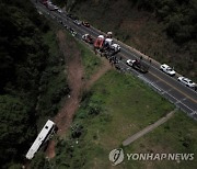 '남미 여행 취소할까'…멕시코서 또 버스 사고 "7명 사망"