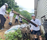 BBQ 대학생 봉사단 '올리버스', 충북 지역 수해 복구 활동