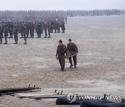 됭케르크 철수작전 마지막 생존 영국 해군 전우 품으로