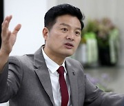 김태우 “조국, 도둑이 신고자를 나쁜 놈이라네”