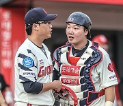 김민석 이어 박세웅도 수강생…'멘탈 관리' 일타강사 안선생님 조언, "실점 생각하지 마" [오!쎈 부산]