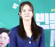 한승연, 암사자 사살에 “최선이었나요?”