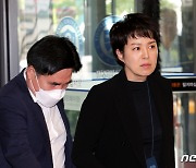 尹 대통령 부친 빈소 찾은 김은혜 홍보수석