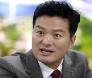 "조국이 유죄면 나는 무죄"…김태우 판결문 살펴보니