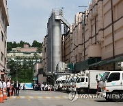 국회 환노위, '끼임 사고' 샤니 공장 현장방문