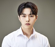 김명수, 드라마 '완벽한 가족' 특별출연