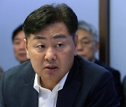 김관영 "국회 언제라도 출석"…與 "조직위 책임론, 정직한 태도 아냐"