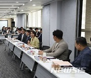 중소벤처기업부-전국상인연합회 '전통시장 정책 간담회'