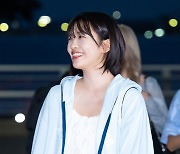 아이브 안유진,'깜찍하게 혀 빼꼼' [사진]