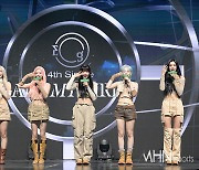 [Ms포토] 에버글로우 '1년 8개월만 컴백'