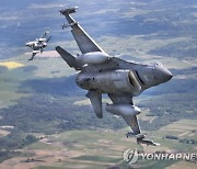 게임체인저?…美, 우크라이나에 F-16 전투기 제공