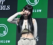 에버글로우 시현, 남다른 미모 [포토엔HD]