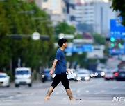 충북 구름 많고 오후 소나기…낮 최고 34도