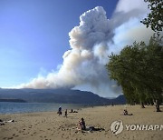 APTOPIX Canada Wildfires