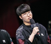 LCK 올 퍼스트 KT, ‘또 너냐 티젠’ 결승 막을까 [이주현의 로그인 e스포츠]