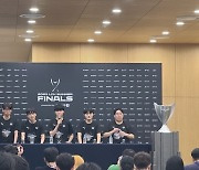 3연속 LCK 우승 젠지 “이제는 국제 대회”