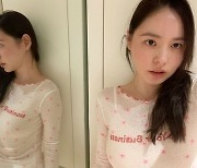 '태양♥' 민효린 근황 공개…거울에 비친 명품 콧대 '감탄'