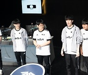 교전의 디플러스 기아, 4회 연속 LCK CL 결승 진출