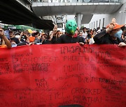 탁신 정당 인기 예전같지 않지만…탁신 전 태국 총리, 총리 선출일 맞춰 귀국 예고