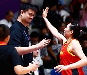 '걸어다니는 만리장성' 야오밍, FIBA 명예의 전당 입성