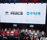 [LCK CL] 농심과 DK 양보 없는 치열한 맞대결 속 2-1로 농심 앞서