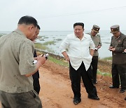 북한 ‘경제 1인자’ 인사 조처되나···김정은 “해이하다” 총리 맹비난