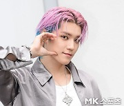 NCT 태용 ‘내 볼하트에 빠져봐’ [MK포토]