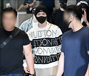 [MD포토] 스트레이 키즈 필릭스, '훈훈한 공항패션'