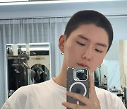 몬스타엑스 기현, 오늘(22일) 입대…“건강히 다녀올 것”