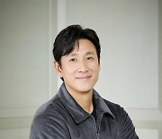 '잠' 이선균, "칸 영화제 초청, 부담됐지만 좋은 기운 가지고 개봉 기쁘다"[인터뷰①]