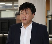 [속보] 검찰, 김용 변호인 압수수색…재판 위증교사 혐의