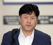 檢, '재판 위증교사' 혐의 김용 변호인 압수수색…'폭거' 강력 반발(종합)