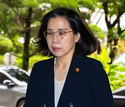 '숨바꼭질 논란' 김현숙 장관 "여야 합의하면 국회 출석해 잼버리 답변"