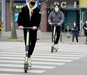 E-scooter-only lanes mulled for better safety