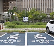 보훈부 ‘국가유공자 우선 주차구역’ 전국 확대…17개 지자체 조례 제정