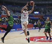 APTOPIX World Cup Iran Brazil Basketball