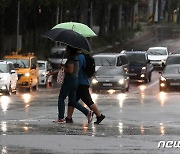 수도권·강원영서 최대 100㎜ 비…'폭염특보' 대부분 해제[내일날씨]