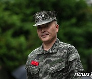 군검찰 향하는 박정훈 전 해병대 수사단장