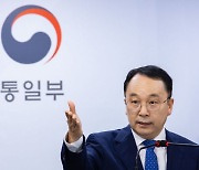 정부 "北, 국경 개방…탈북민 강제북송 막을 방법 찾겠다"