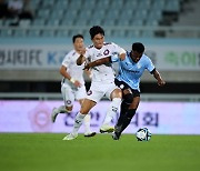 충북청주FC 11경기 무패행진…시즌 타이기록 도전