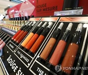 日 오염수 방류에 中 일본산 화장품 불매 확산…국내 화장품주 반사이익