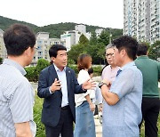 진상락 도의원, '광려천 수변공원 조성사업' 예정지 방문